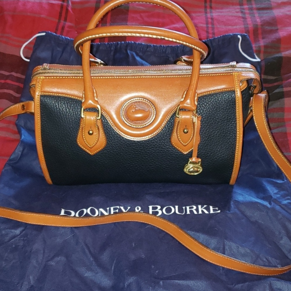 Near Mint Dooney & Bourke Large Satchel All Weathe